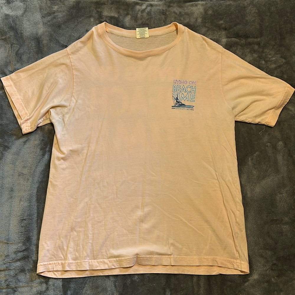 US Vintage  Light  Peach Athletic  Shirt Size Large  Ocean City Maryland